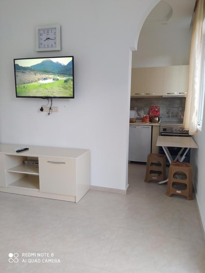 Emzari'S Apartment 코불레티 외부 사진